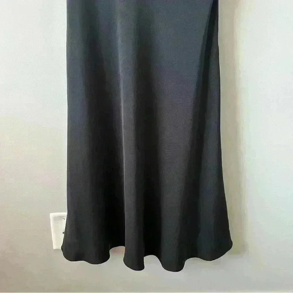 J Crew Sz T4 Black 100% Silk Surplice V Neck Sleeveless Formal Midi Dress Empire - Picture 4 of 11